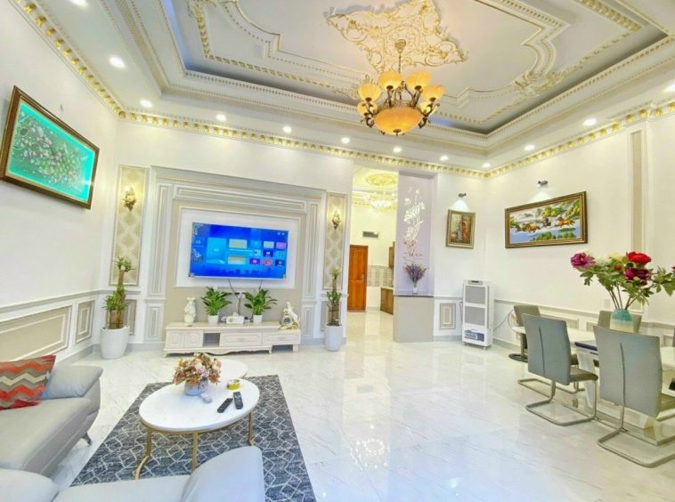 Bán BIỆT THỰ CHÂU ÂU HẺM 1056 Huỳnh Tấn Phát Tân Phú Quận 7