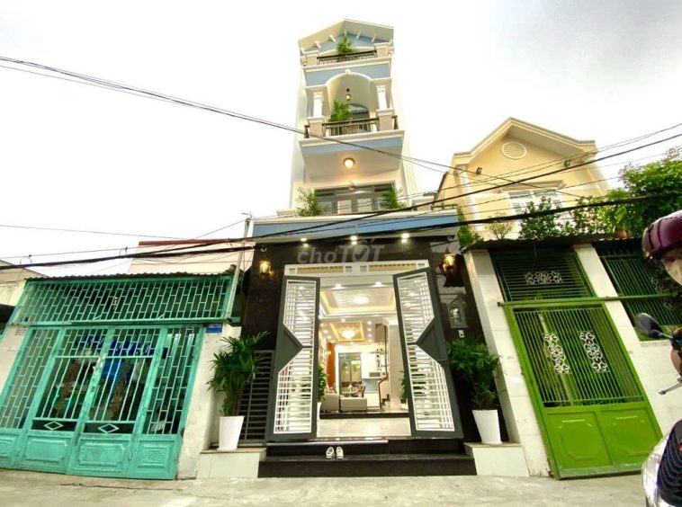 Nhà Hẻm Xe Hơi Huỳnh Tấn Phát