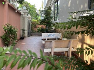 Nơi tiếp khách sân vườn